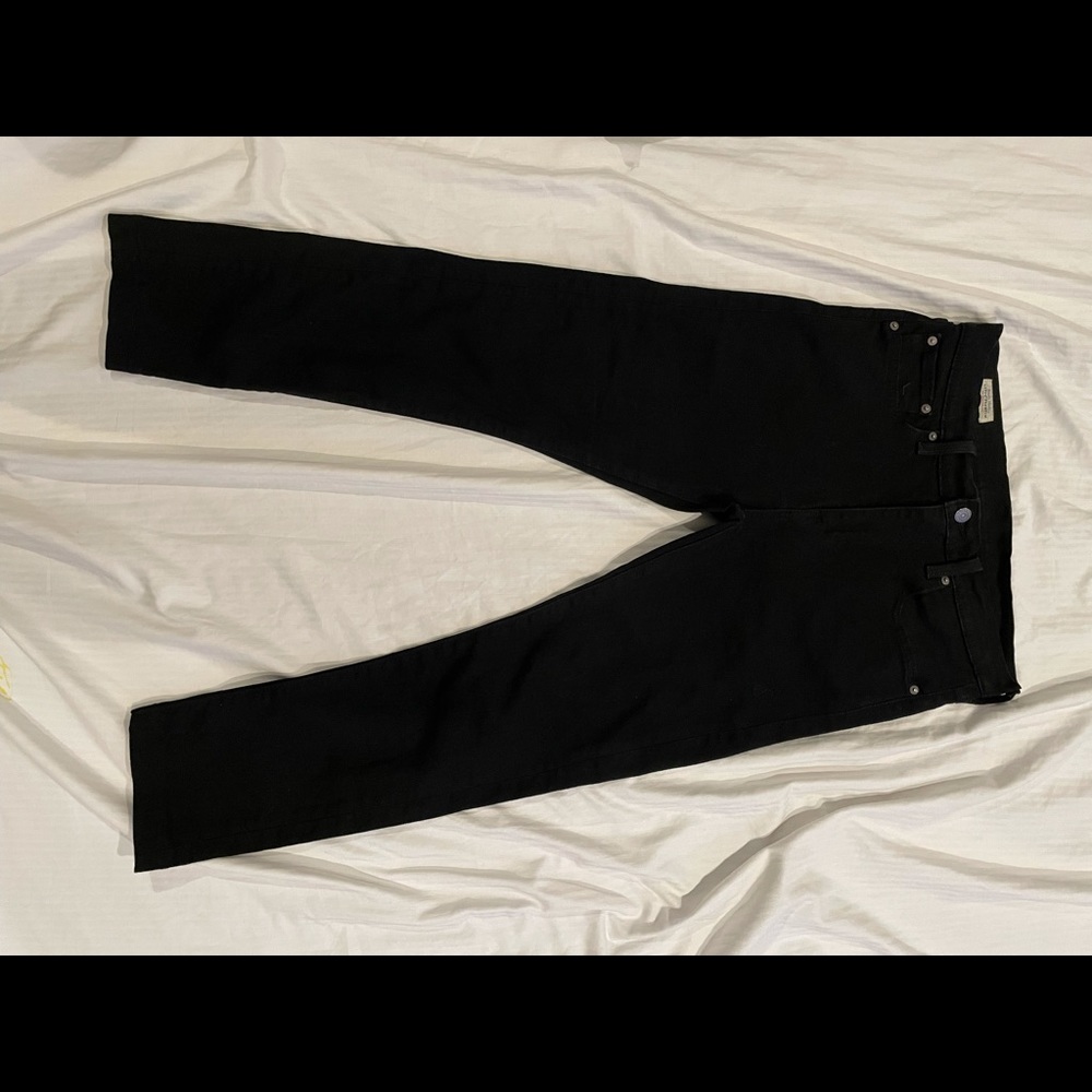 *Tailored Black Levi’s 510 Skinny Jeans 31 x 24 inseam